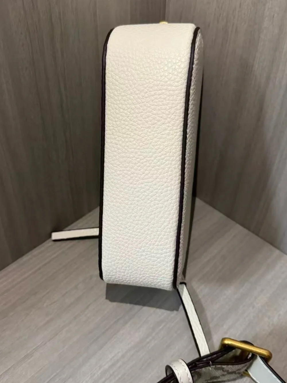Tory Burch White Pebbled Leather Logo Crossbody with Printed Strap